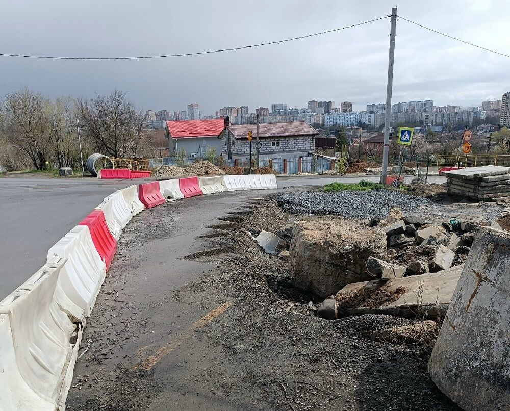 Дети в опасности: жители Ростова пожаловались на проблемные остановки в СНТ - фото 2