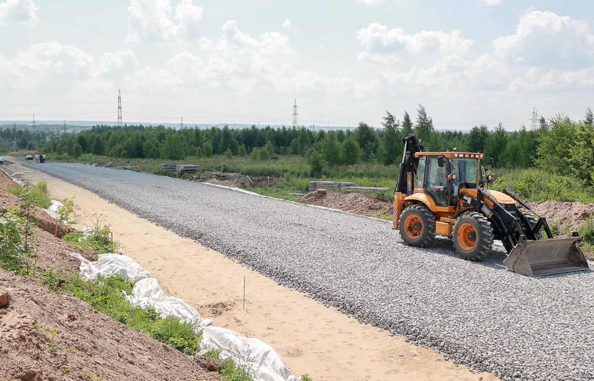 Основание новой дороги в нижегородском ЖК «Окский берег» готово на 50% 