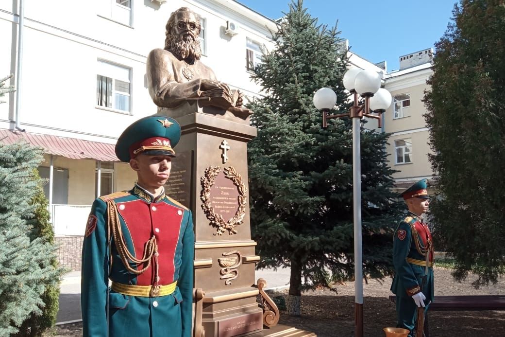 Памятник Луке Крымскому открыли в Новочеркасске - Фото 1