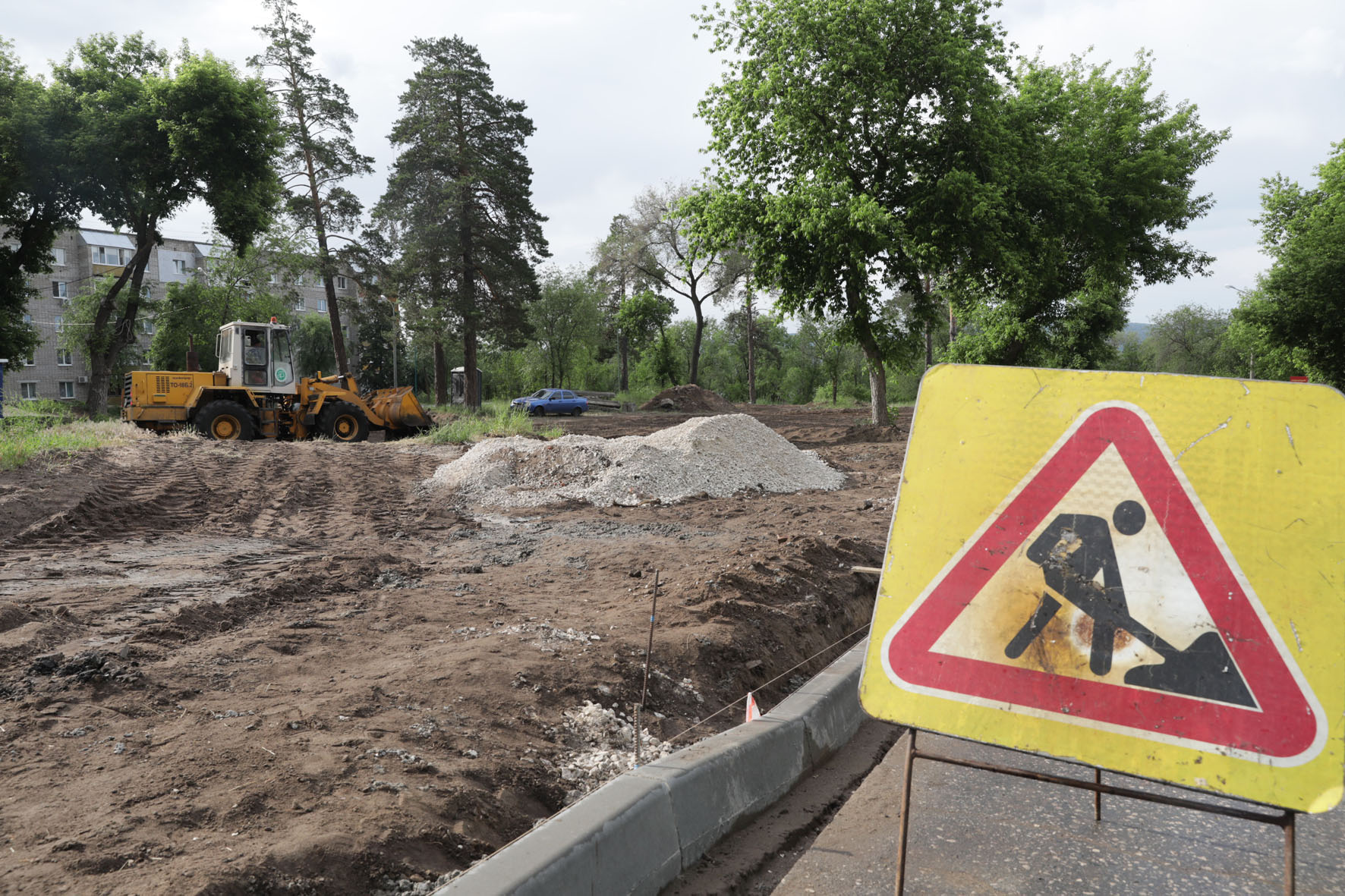 Сквер, выбранный народным голосованием, начали благоустраивать в поселке Прибрежный