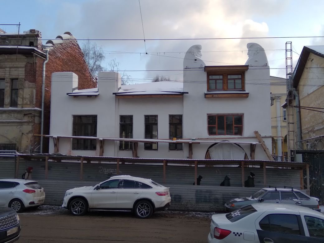Реставрация двери Шахматного дома в Нижнем Новгороде обошлась в полмиллиона рублей